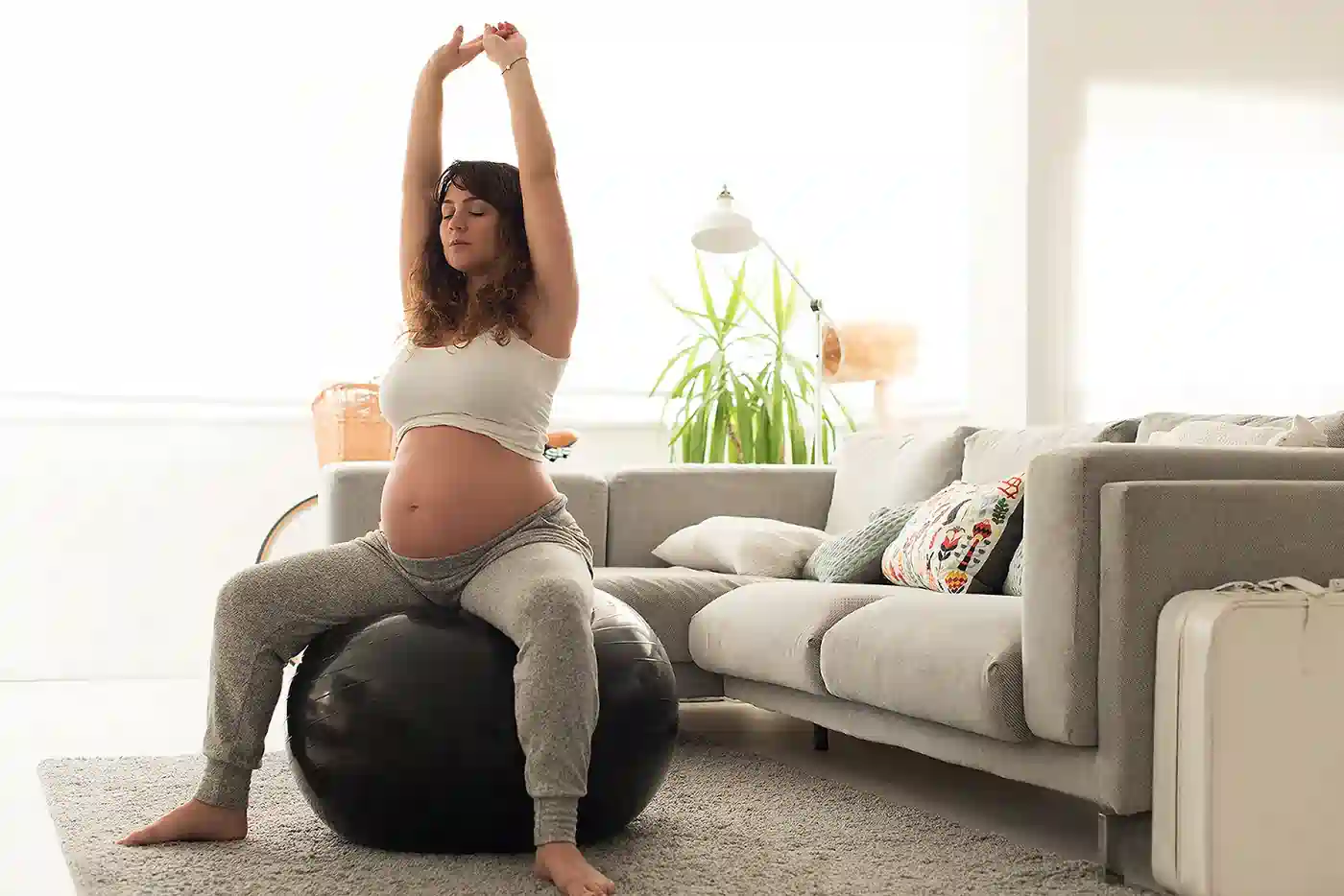 How to Support Your Core Safely During Pregnancy Stowmarket